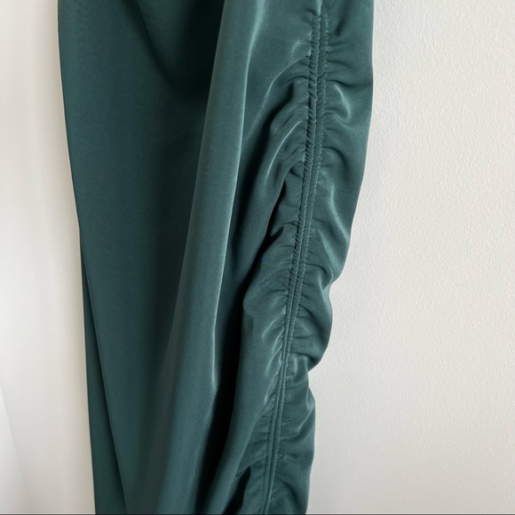 Superdown Sarah Side Tie Dress in Forest Green Small *please note condition - Picture 4 of 11